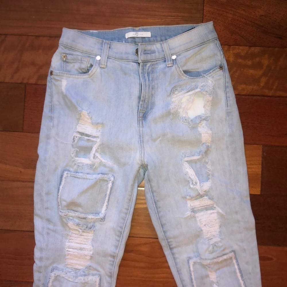 Ripped light jeans